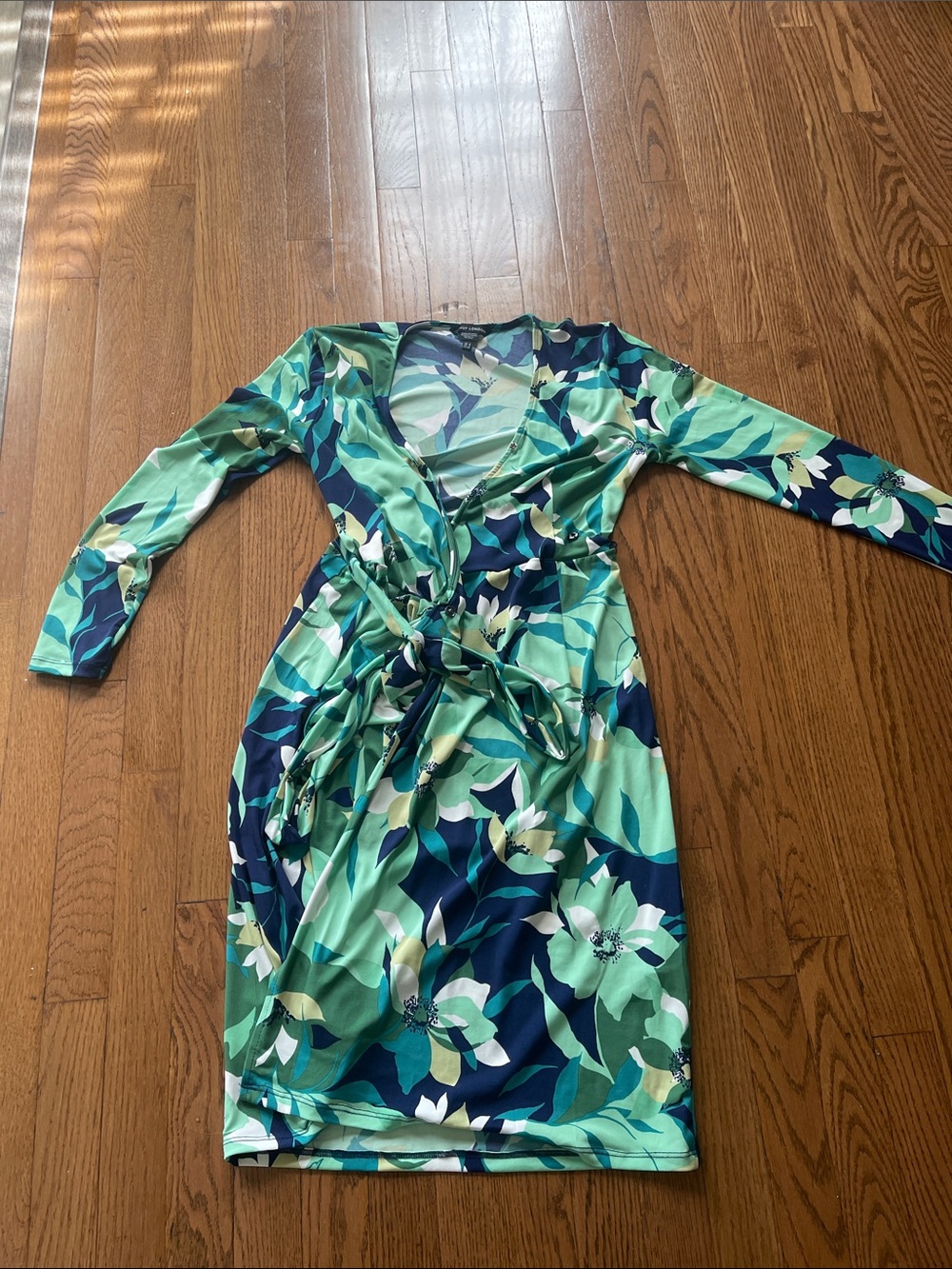 Maggy London Green & Navy Floral Wrap Dress